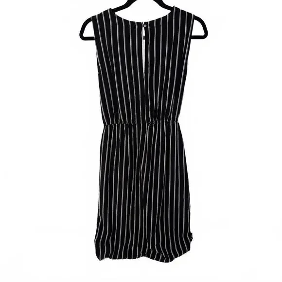 Black and White Striped Sleeveless Dress - Picture 2 of 5
